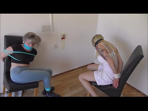 ❤️ مدمن / مقيد ومكمم / الفتاة في محنة في الإباحية٪ ar.porngameshub.ru٪